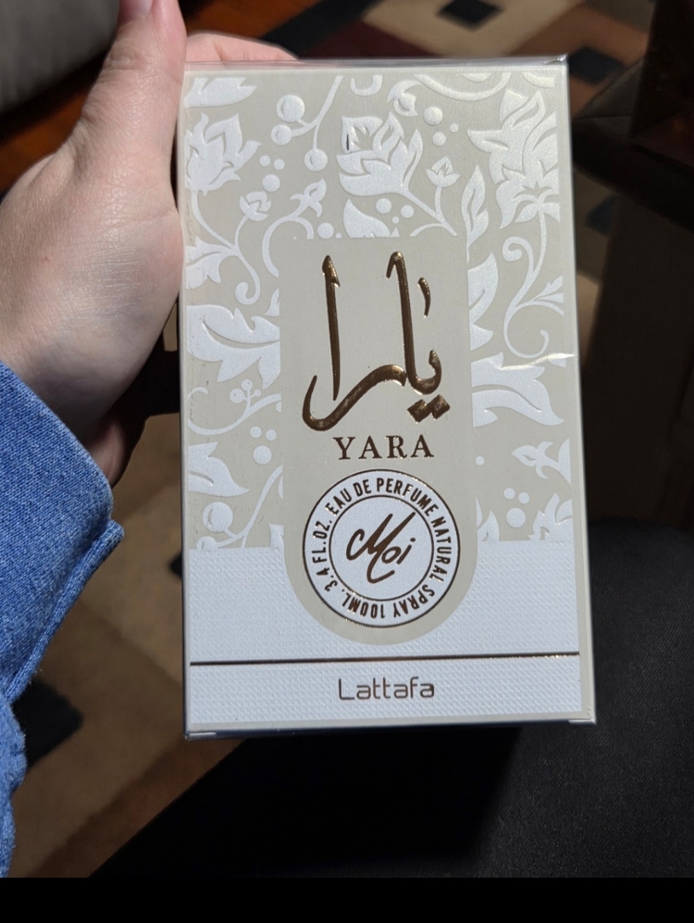 Perfumes  yara Moi  by Lattafa, 3.4 oz Eau De Perfume Spray NEW IN BOX SEALED